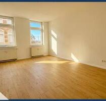 Einziehen & wohlfühlen: Frisch renovierte 3-Zimmer-Wohnung mit Einbauküche und Balkon - Magdeburg Beyendorf-Sohlen