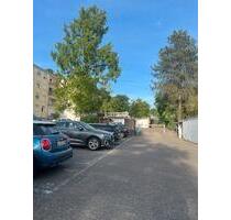 Abgeschlossener Stellplatz Rodenhof - Saarbrücken Eschberg