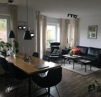 Gepflegte helle 3-Zimmerwohnung mit Balkon in DT-Pivitsheide VL - Detmold Hakedahl