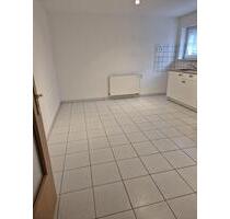 2 Zimmer Wohnung - 40 qm - 650€ warm - Kassel Niederzwehren