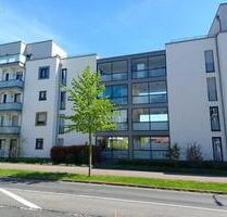 Neuwertige 2-Zimmer Wohnung mit Loggia und Tiefgaragenplatz - Langen (Hessen)