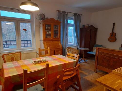 Foto - Helle 3-Zimmerwohnung im Mehrgenerationenhaus mit Park und Teich