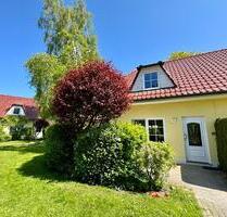 Strandnahe Doppelhaushälfte für bis zu 6 P. in Zingst - ab