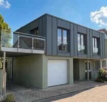 Exklusives Design-Loft mit grosszügigem Stahlbalkon - Erlangen Alterlangen
