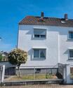 Foto - Großzügige DHH mit hellen Räumen, großer Garage und Garten
