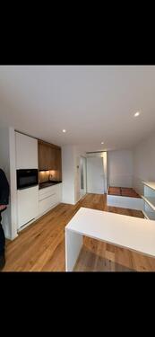 Foto - Gehobene Einzimmerwohnung zu vermieten nur für STUDENTEN München