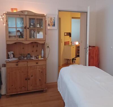 Foto - Praxisraum zur Untermiete - 50,00 EUR Kaltmiete,