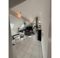 Helle Dachgeschosswohnung 70qm mit Stellplatz - Breitscheid