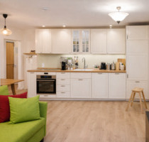 Attraktive & gepflegte 2-Z-W mit Einbauküche und 2 Balkonen! - Bad Griesbach im Rottal