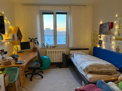 Foto - WG-Zimmer 16qm, möbliert in 3er WG