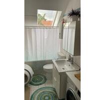 3 Zimmer Dachgeschosswohnung mit Stellplatz - Berlin Spandau