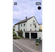 Große 5-Zimmer EG-Wohnung mit Garage& Garten & Solaranlage - Korntal-Münchingen