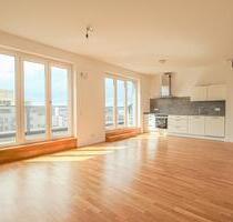 Große Dachterrasse: 2-Zimmer-Wohnung im Louis am Park - Frankfurt am Main Gallus