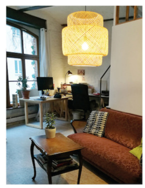 Foto - Arbeitsplatz in hellem Loft in Mitte frei