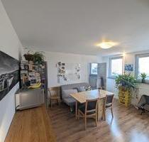 **Moderne 2-Zi.-Whg. mit EBK & offener Küche – Geringe Heizkosten dank Pelletheizung & Solar!** - Düsseldorf Pempelfort