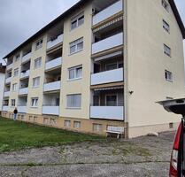 Gut gepflegte 4-Zimmer-Wohnung in Töging a. Inn mit Balkon - Töging am Inn