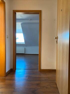 Foto - Charmante 2,5 Zimmer Dachgeschoßwohnung in Duisburg Hochfeld