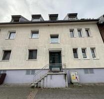 2 Zimmer Wohnung mit Balkon und Küche in Langel - Köln Chorweiler