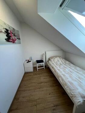 Foto - 1 Zimmer Dachgeschoßwohnung zur Miete in Moosinning