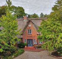 Reetdachhaus mit großem Garten in Ostseenähe - Glücksburg (Ostsee)
