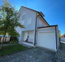 Familientraum - hübsche Doppelhaushälfte mit Garage - Unterschleißheim