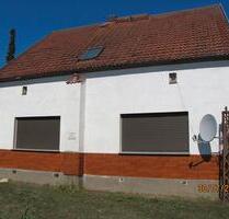 Haus mit 1.374 m² Grundstück in außergewöhnlicher Wasserlage – Ho - Oderberg