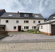Einfamilienhaus - 230.000,00&nbsp;EUR Kaufpreis, ca.&nbsp; 140,00&nbsp;m&sup2; in Meschede (PLZ: 59872)