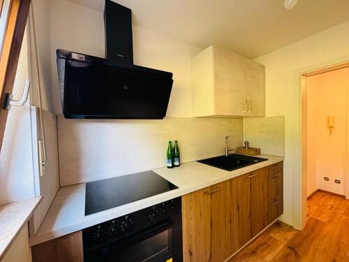 Foto - Frisch renovierte 2,5-Zimmer Wohnung mit großer Terrasse