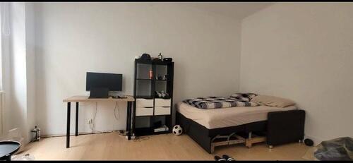 Foto - WG Zimmer Sofort Verfügbar - 505,00 EUR Kaltmiete, ca.  24,00 m²