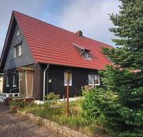 Doppelhaushälfte mit Grundstück und Doppelgarage in Ludwigsfelde