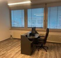Büroraum in Weinstadt - 250,00 EUR Kaltmiete, in Stuttgart (PLZ: 70327) Luginsland