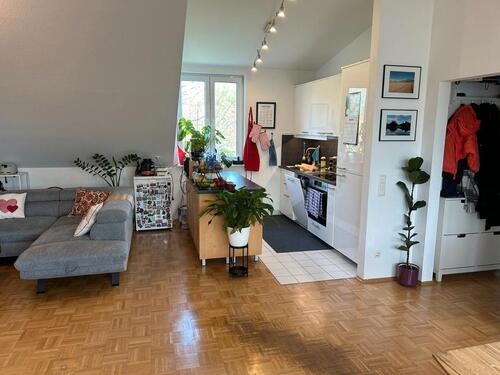 Foto - Dachgeschoßwohnung in Frankfurt am Main zur Miete