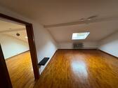 Foto - 4 Zimmer Dachgeschoßwohnung in Merchweiler