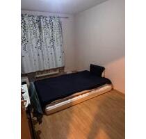 1 Zimmer zur Untervermietung in einer Wohnung (nur für 3-4 Mon) - München Thalkirchen-Obersendling-Forstenried-Fürstenried-S