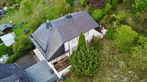 Foto - Zweifamilienhaus Einfamilienhaus + groß Grundstück zu vermieten