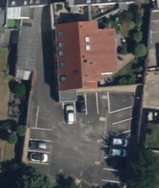 Foto - Parkplatz in Arntzstraße 27 – sicher & abschließbar