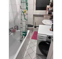 Helle 1-Zimmer-Dachgeschosswohnung in Harheim - Frankfurt am Main Bonames