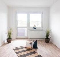 6-Raum-Etagenwohnungg mit 2 Bädern und 2 Balkonen - Chemnitz Markersdorf