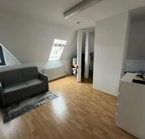 Apartment 27 qm, eigenes Bad, sehr zentral - Regensburg Galgenberg