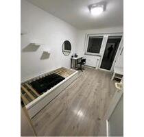 1 Zimmer Wohnung - 620,00&nbsp;EUR Kaltmiete, ca.&nbsp; 24,00&nbsp;m&sup2; in Nürnberg (PLZ: 90402) Altstadt, St. Lorenz