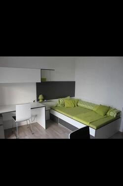 Foto - Helle 1-Zimmer-Wohnung mit Terasse zur Zwischenmiete (Aug & Sept)