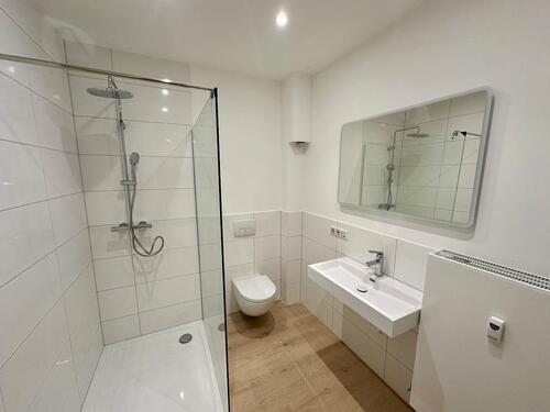 Foto - Stilvolle 2-Zi-Wohnung mit gehobener Innenausstattung + Balkon