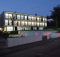 Exklusive Loft Wohnung und Balkonmit Panoramablick über Stuttgart