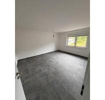 Ab sofort 2-Zimmer-Wohnung mit Balkon und Parkplatz - Wassenach