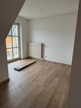 Foto - Erstbezug - nach Renovierung: Schöne helle 2 Zimmer Wohnung