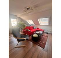 Schöne 2-Zimmer-Wohnung mit großer Diele & Abstellraum – zentral - Siegen Eiserfeld