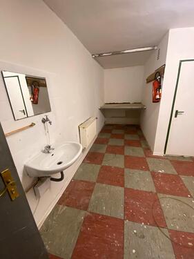 Foto - Lagerraum mit Garage zur Vermieten in KreuztalFellinghausen!