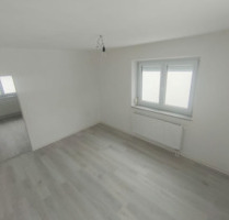 ruhige 2 ZKB Wohnung im EG (2FH) + Terrasse & Garten & Garage uvm - Aichach