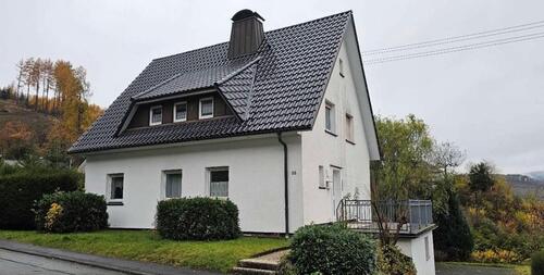 Foto - Wohnen mit Charakter: Einfamilienhaus im Sauerland