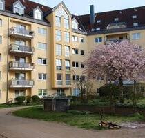 Prov.frei: Moderne 2-Zi.-ETW mit Balk, EBK, TG in Fürth-Südstadt Prov.frei: Moderne 2-Zi.-ETW mit Balk, EBK, TG in Fürth-Südstadt